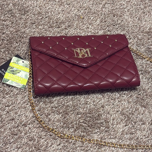 Badgley Mischka Handbags - Wine purse